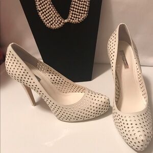 BCBG WHITE HEELS